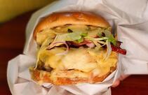 Viales Sandwich & Burger