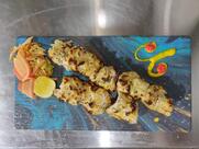 HOTEL DELHI DARBAR AANAND YATRECHE STHAN !