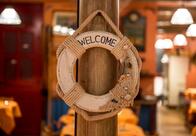 Informale cocktails and wine-bar