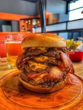 Comendador Burguer Colombo