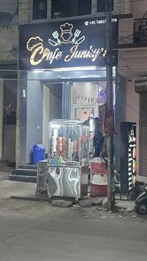 Cafe junky’s