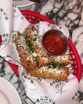 Danny's Pizza Tavern