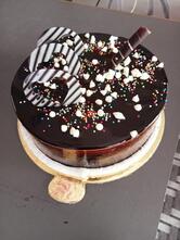 VIZ RESTRO CAKE BAKERY & FAST FOOD