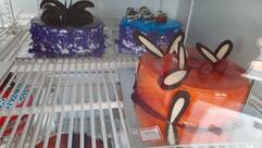 New National Deluxe Bakery