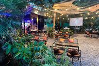 นัยน์สวนบาร์ & คาเฟ่ (Nai Suan)
