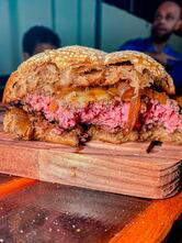 The Brittu's Burguer HAMBURGUERIA ARTESANAL RENASCENÇA
