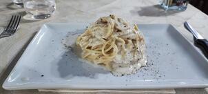 THE GOLDEN STEAK