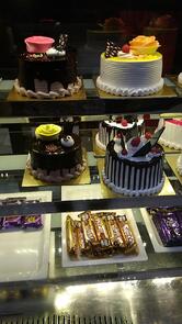 Khandelwal Namkeen And Bakery