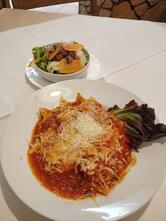 Okrepčevalnica pri Mariji Robert Kuzelj s.p.