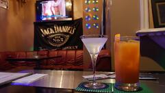 BAR MARIKS市川店
