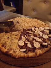 MUMBAY - Restaurante l Rodizio de Pizza l Sushi l Petiscos l Almoço