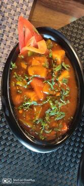 Luckhnavi Restaurant