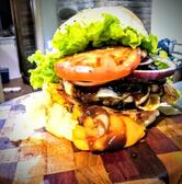 HOUSE BURGUER FAST FOOD