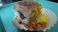 Ganesh Kacchi Dabeli Center