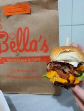 Bella's Salgaderia & Café