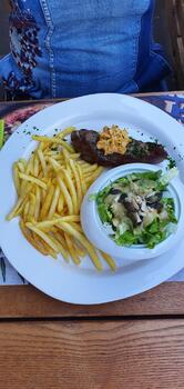 (Fermeture Estivale) Restaurant des Buchilles Chez Caro