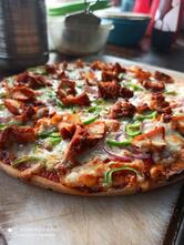 Cafe Greedy box on wheels