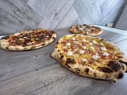 Restaurant Vienne 38: chichi pizza