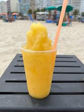 Barraca de Praia Equipe Malhadão 22 - leme Rj