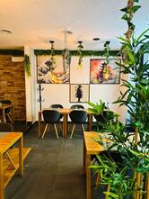 Hot rock Restaurant &Bar