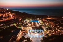 Augustus Resort Pleasure