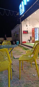 The Lounge Restaurant &Cafe