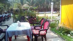 Georgies Place Wooden Home Stay Bar n Restaurant