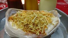 Sorveteria e pizzaria sol de verão