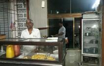 Siddhivinayak Vadapav Centre.