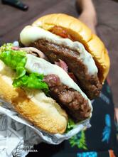 Pork’s Burguer Manhuaçu