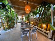 BAR RESTAURANT "LA BANANA"