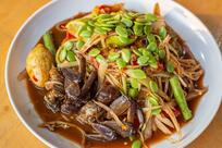 ยำแหลกปลาแดกเลิศสาขาสายไหม