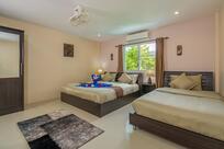 Tropical Sands Sports Bar and Guest House