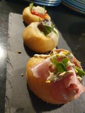 Âgée - Comfort Food Concept