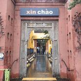 Xin Chao