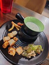 William John's Pizza Superlative Anand