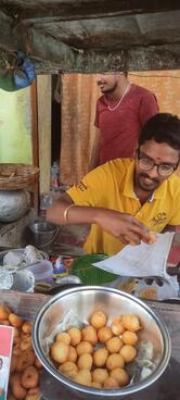 Yadagiri Tiffin Center