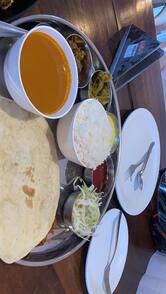 HOTEL ROYAL DINING VEG AND NON VEG RESTAURANT