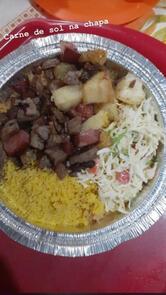 Lanche E Carne De Sol Do Pezão