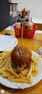 Hot Burgers Hamburgueria