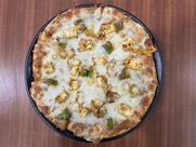 HELLY & CHILLY CAFE ( JENSHI’’S CAFE )