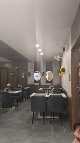 Desi Tadka Veg Restaurant