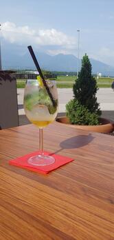 Luxury Bar Cineplexx Kranj