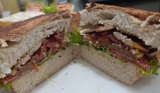 J J Pavan Lanchonete