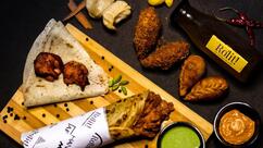 Ro'lit! - Lit Momos & Rolls!