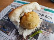 Naru Vada Pav