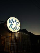 Wok & Roll Restaurant