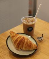 Ari Craft and Coffee