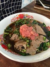 ก๋วยเตี๋ยวป้าแฉล้ม