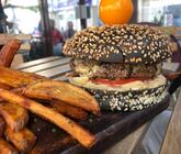 Restaurant & café EAST END